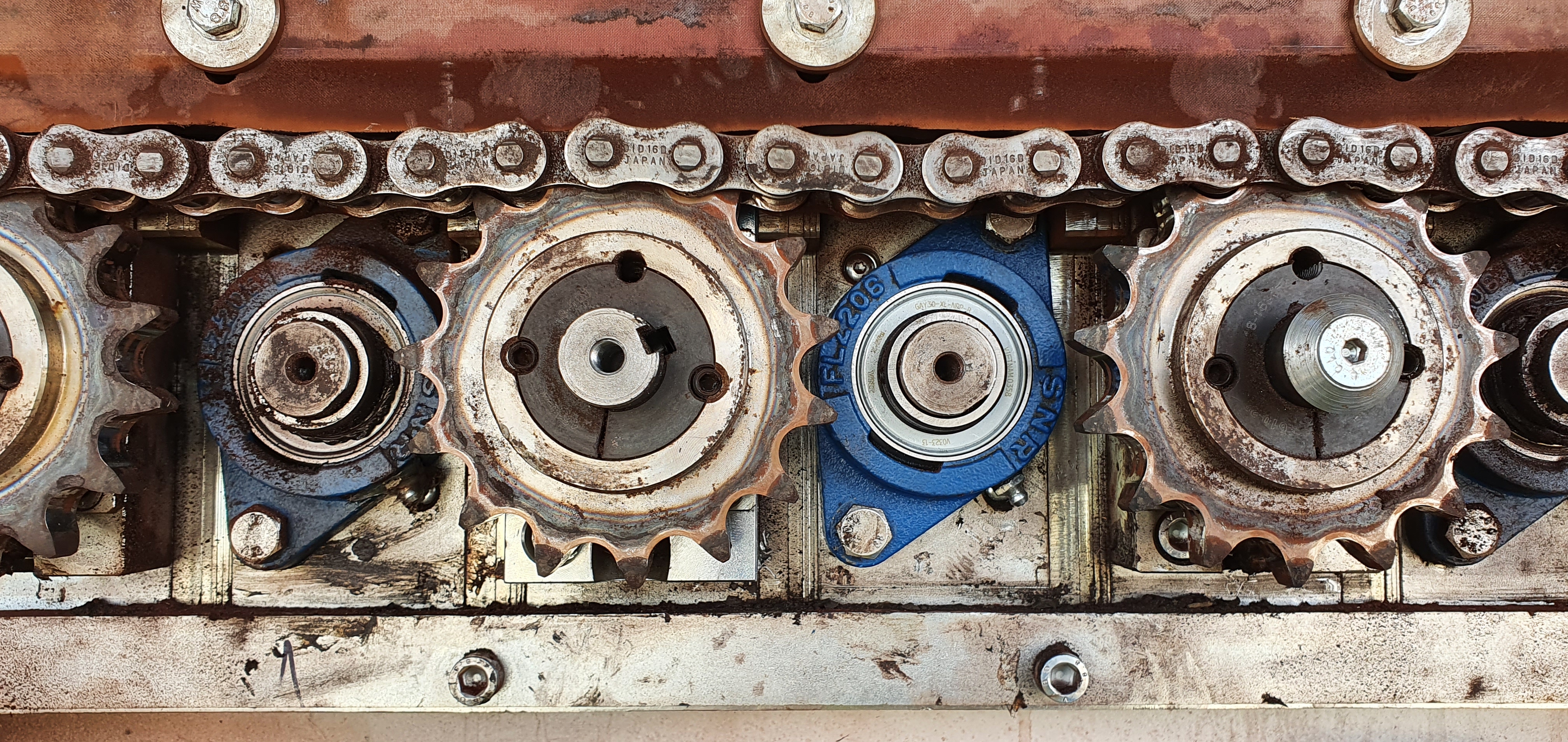 Montaże/ Demontaże/ Relokacje